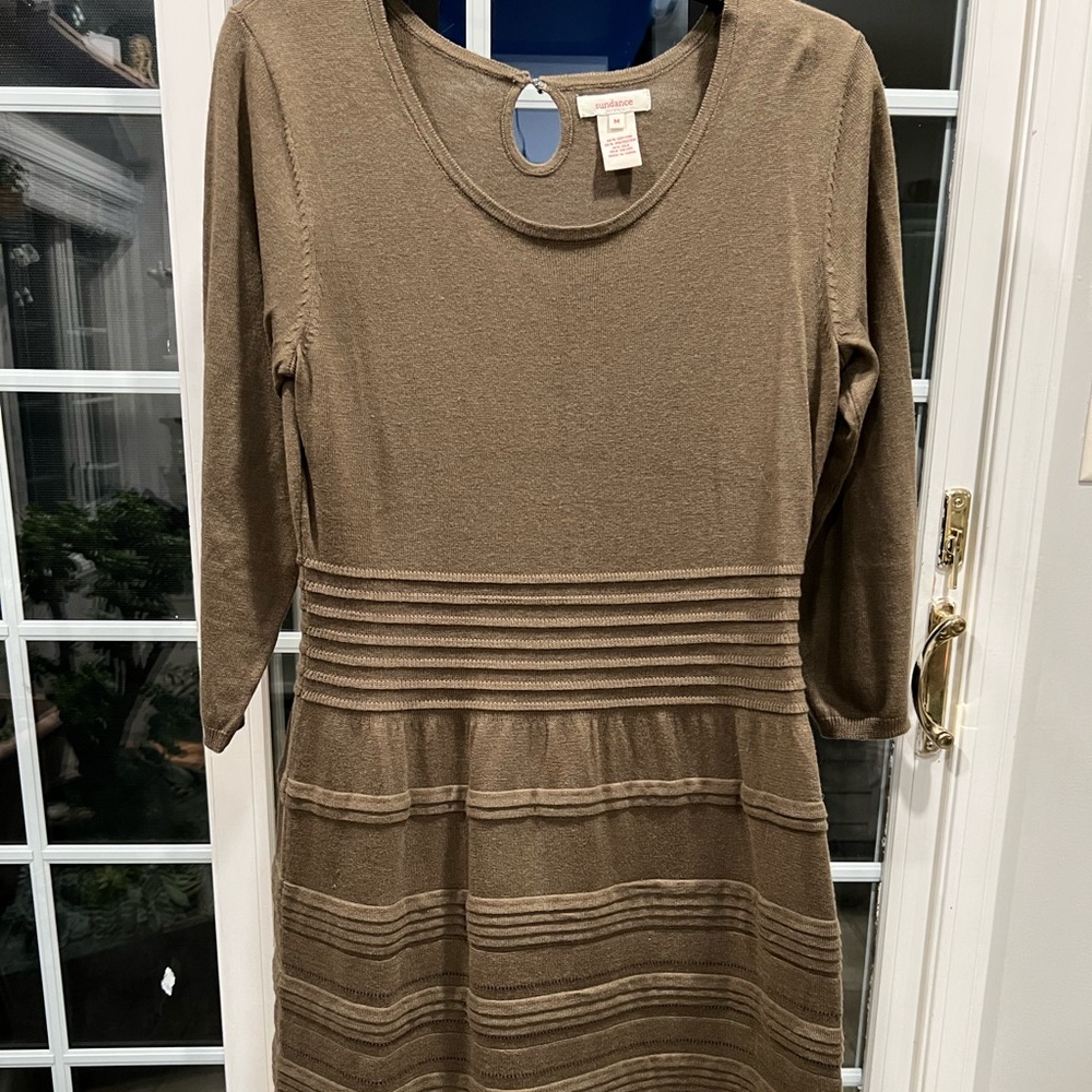 Sundance ribbed olive dress. Size M. Excellent condition.